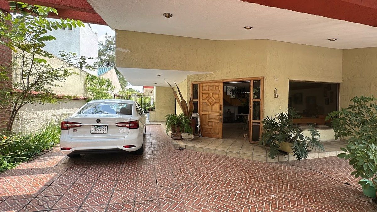 Casa en Lomas Del Bosque, Zapopan, foto 2 de 32