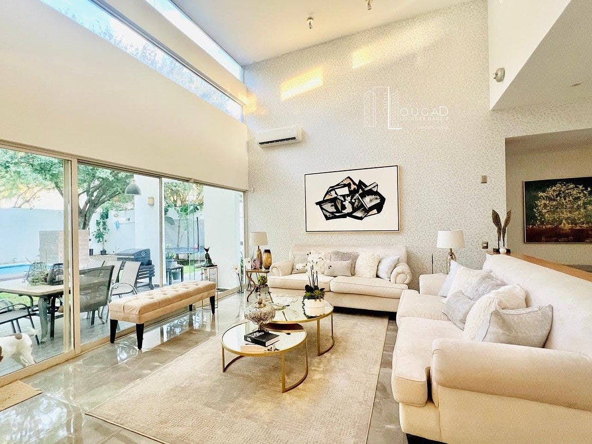 CLUB DE GOLF LA HERRADURA CASA EN VENTA RECAMARA EN PB DOBLE  ALTURA ALBERCA MTY, foto 1 de 16