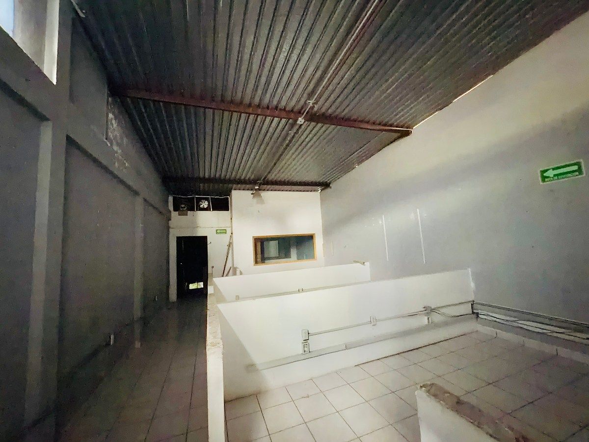 Bodega comercial en Juventino Rosas, Iztacalco, foto 7 de 13