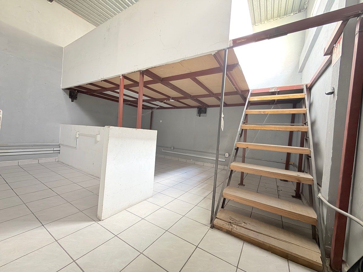 Bodega comercial en Juventino Rosas, Iztacalco, foto 12 de 13