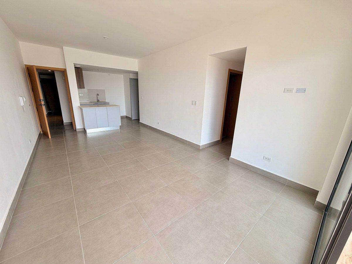 VENDO EN GAZCUE NUEVO A ESTRENAR CON VISTA AL MAR, foto 1 de 16