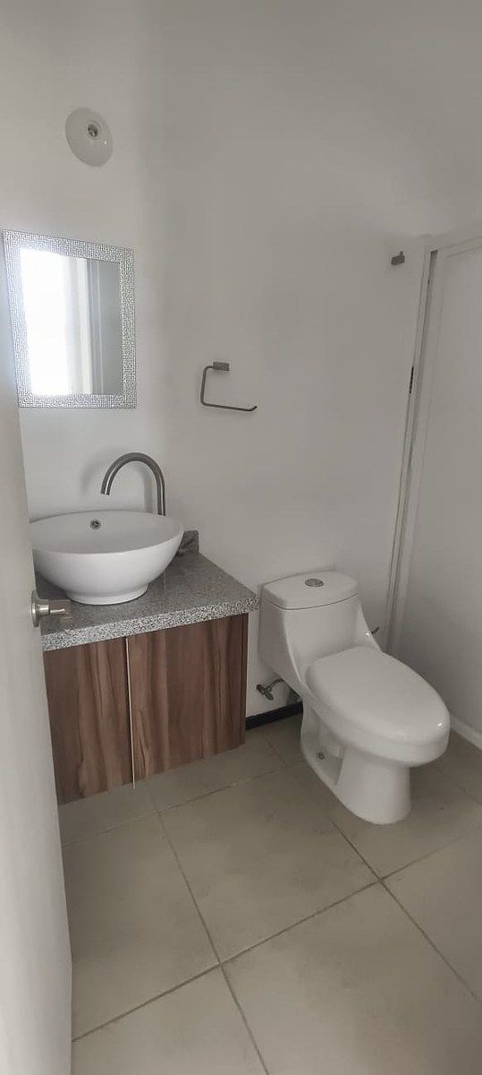 Baños completos son 2, foto 28 de 32