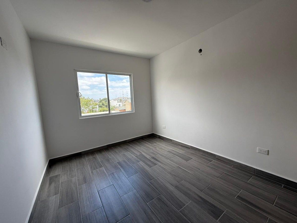 House in Francisco Villa, Tijuana, photo 4 of 18