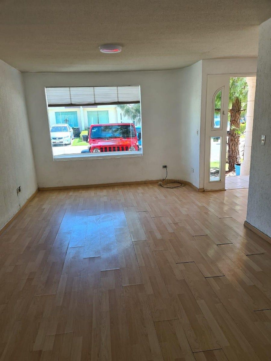 House in Gated Community in Palmares, Querétaro, photo 4 of 11