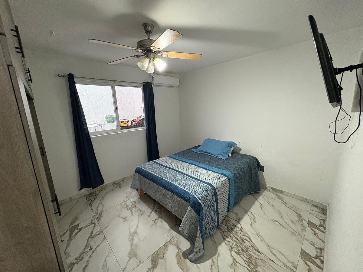 House in Lomas de Zapopan, Zapopan, photo 16 of 19