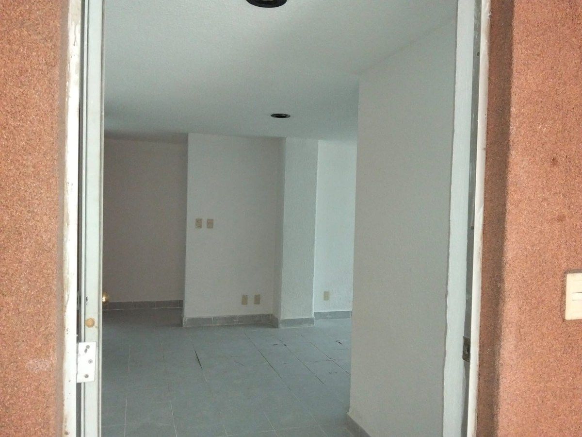 VENTA DE LOCAL COMERCIAL Calle Irolo, Zacahuitzco, Alcaldia Benito Juárez, foto 1 de 8