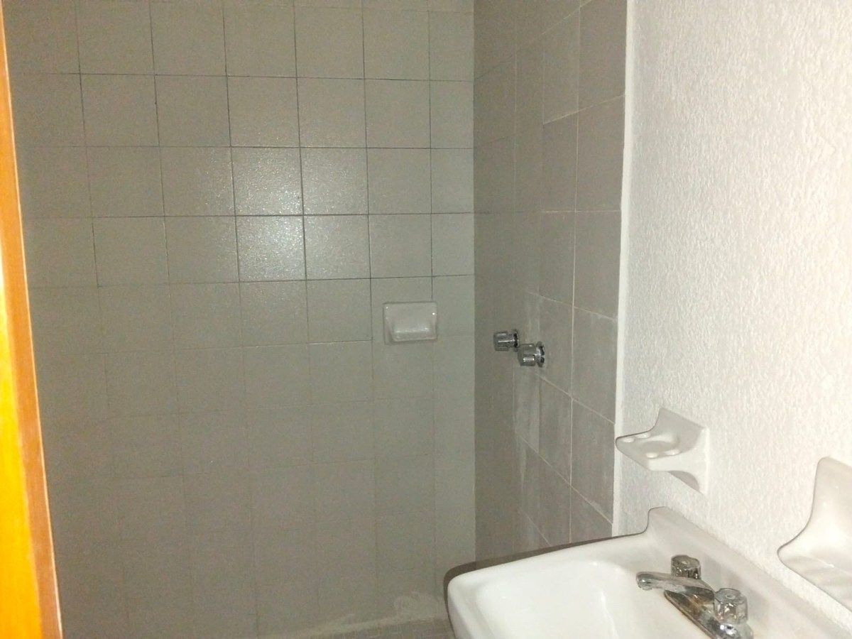 Local comercial en Zacahuitzco, Benito Juárez, foto 7 de 8