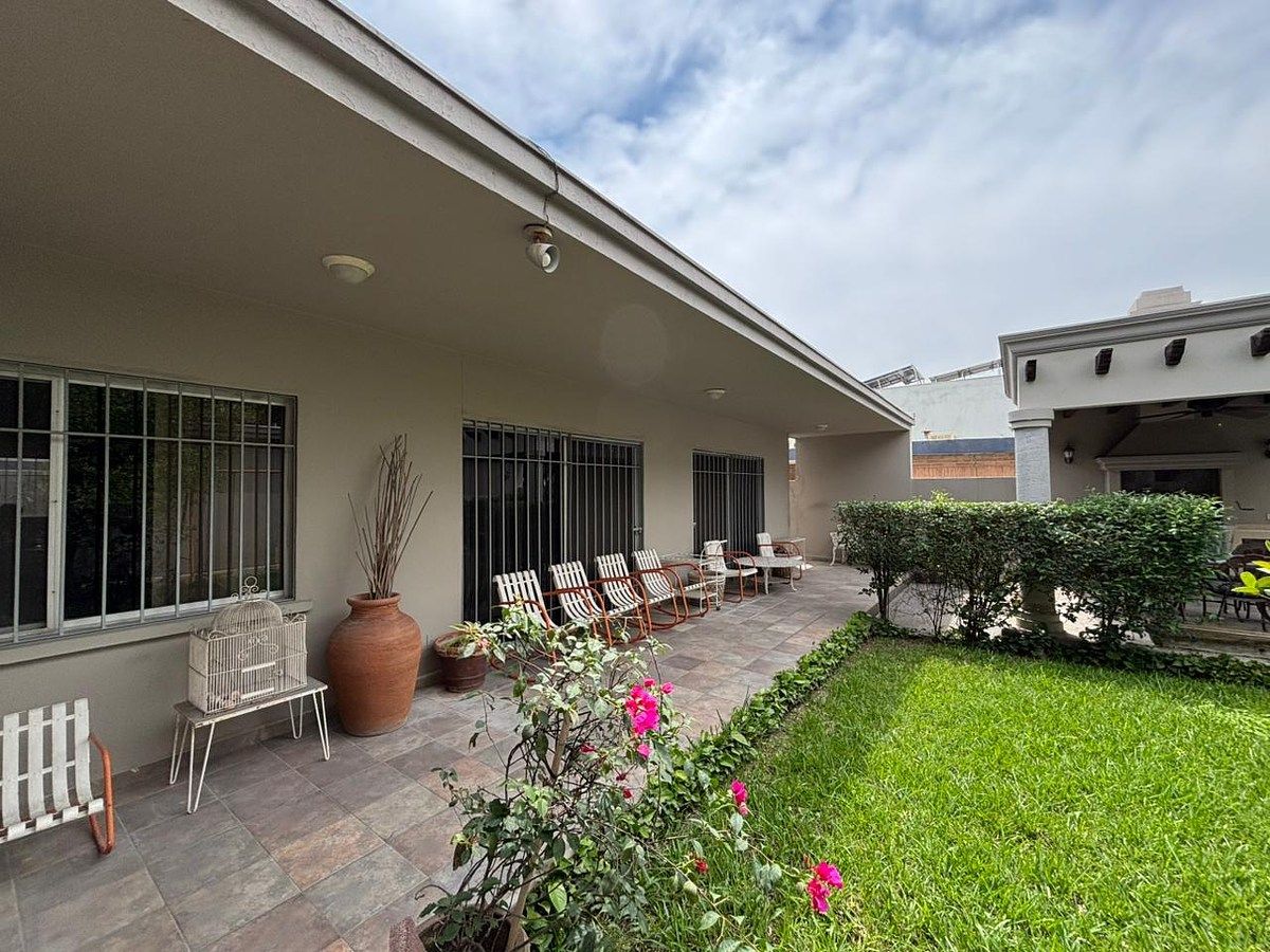 Casa en Fuentes del Valle, San Pedro Garza García, foto 8 de 23