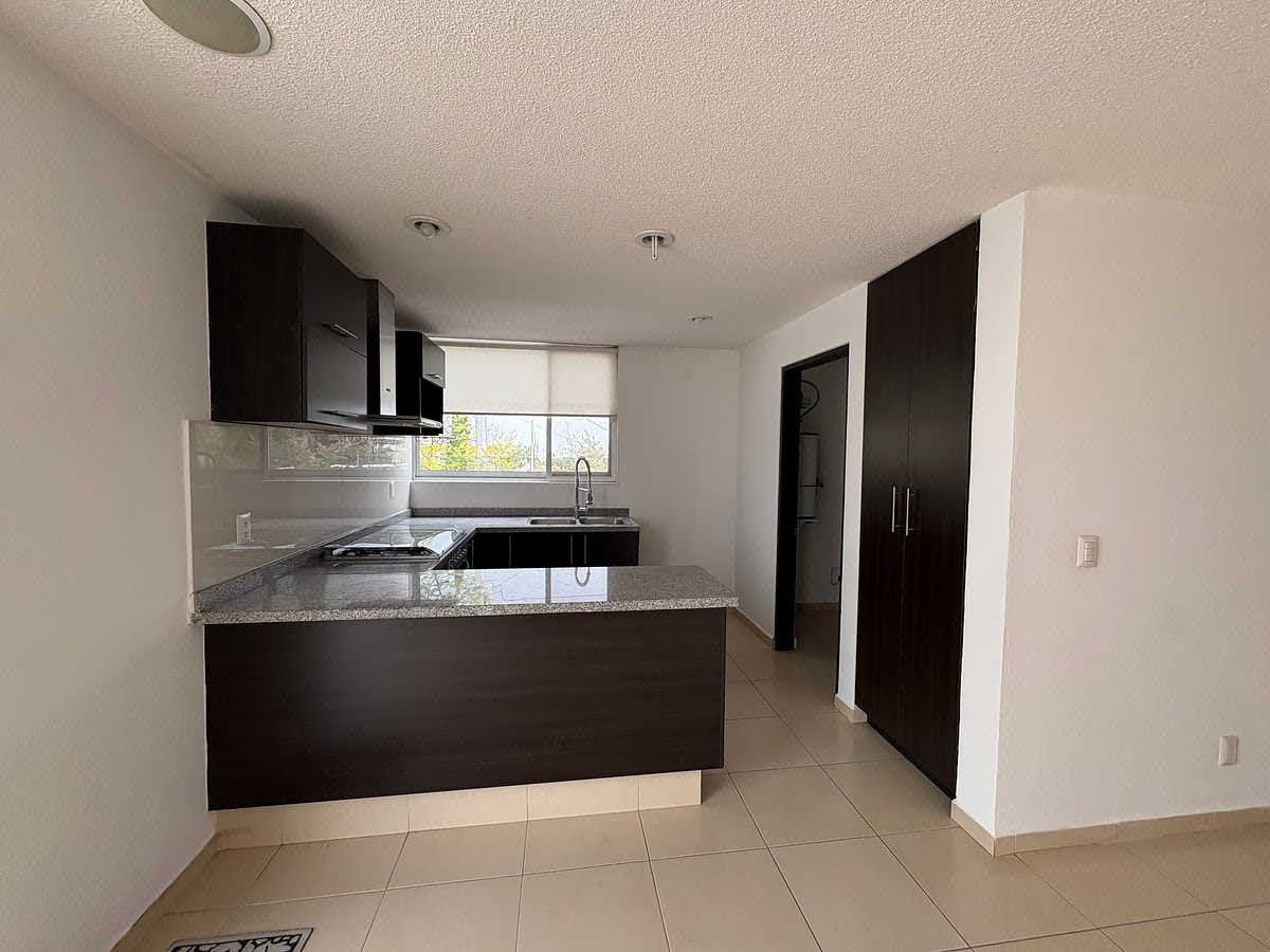 House in Gated Community in El Mirador, El Marqués, photo 5 of 23