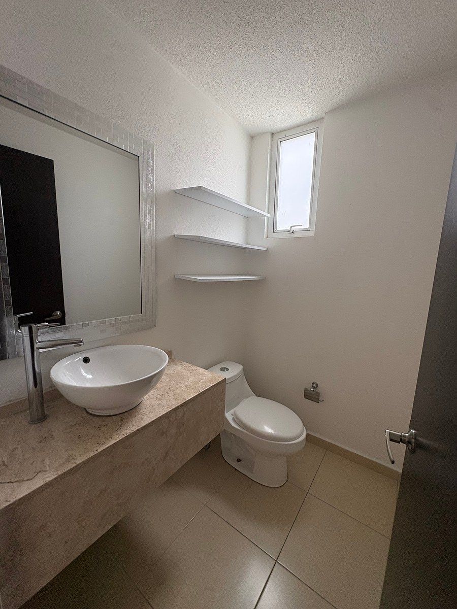 House in Gated Community in El Mirador, El Marqués, photo 8 of 23