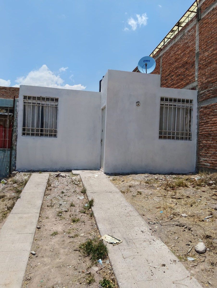 House in Villa Loma Dorada, Aguascalientes, photo 2 of 19