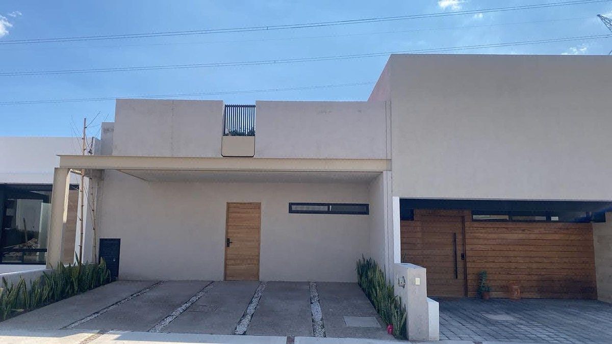 🏡 CASA À VENDA DE UM ANDAR!, foto 1 de 16