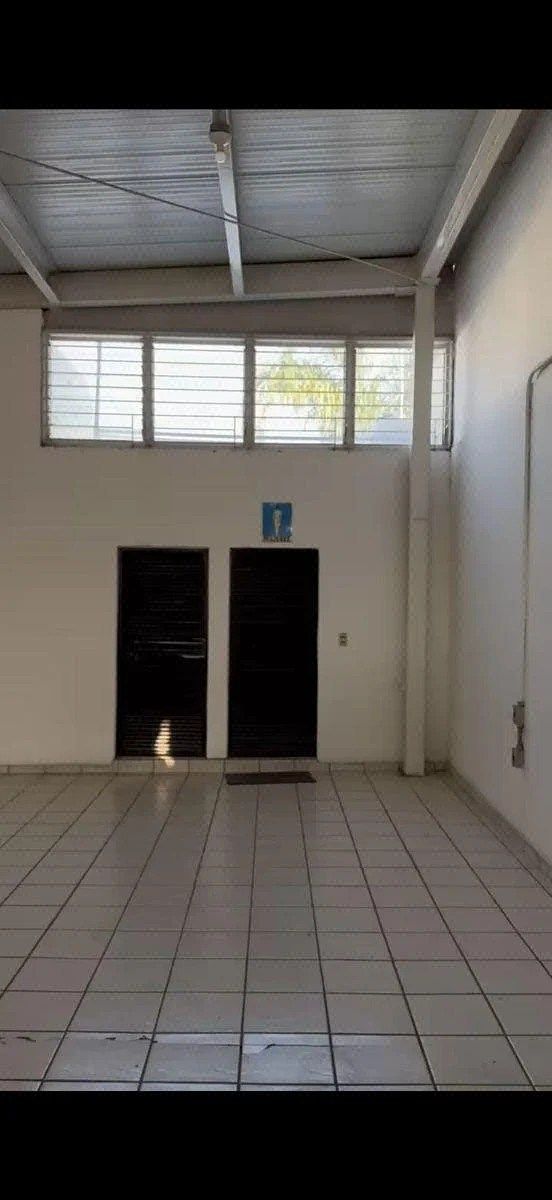 Bodega comercial en San Antonio, Guadalajara, foto 2 de 9