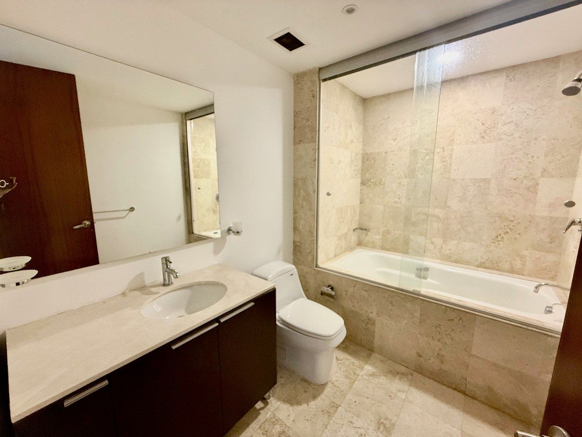 Apartment in Bosques de las Lomas, Cuajimalpa de Morelos, photo 20 of 28