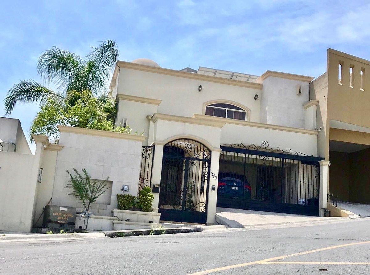 CASA EN VENTA EN DINASTIA, foto 1 de 21