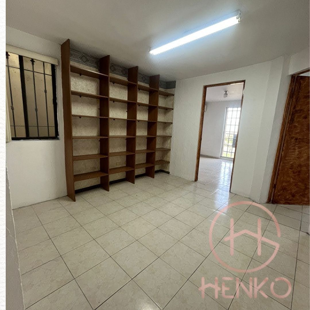 House in Bosques de Anáhuac, San Nicolás de los Garza, photo 3 of 10