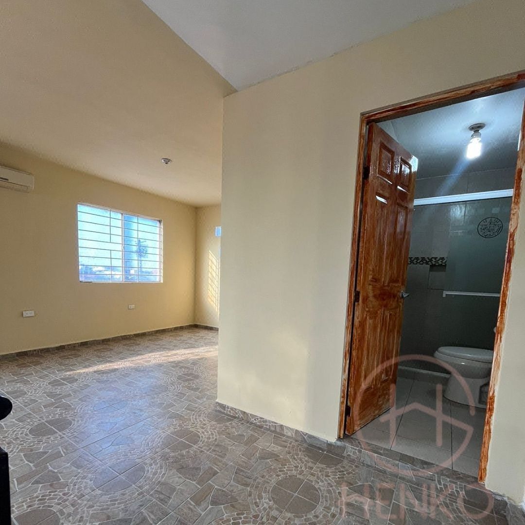 House in Bosques de Anáhuac, San Nicolás de los Garza, photo 5 of 10