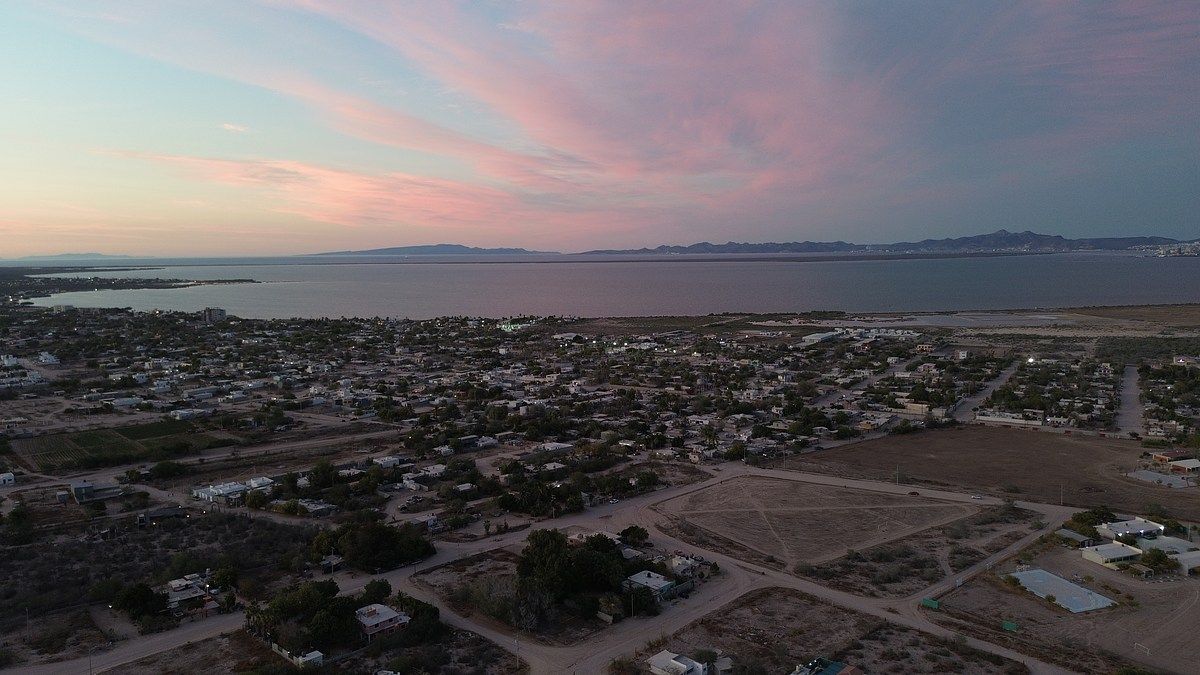 Lote em El Centenario, La Paz, foto 5 de 6