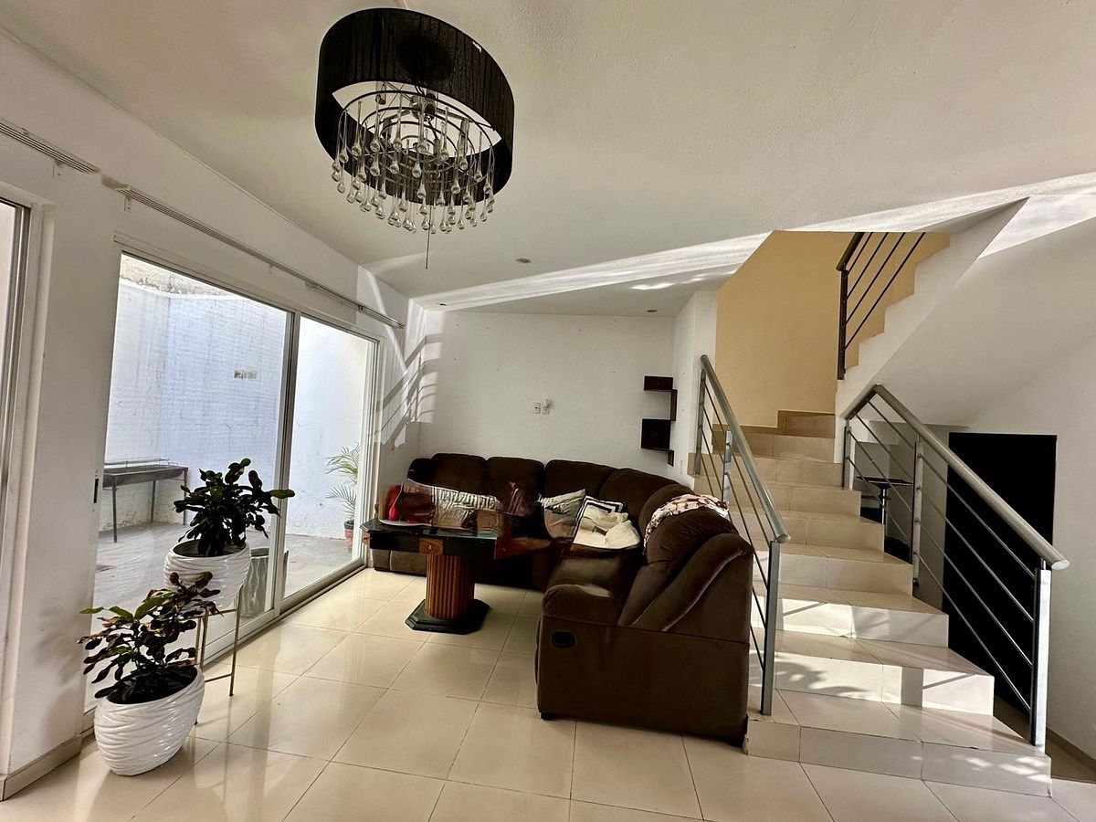 Casa en Residencial San Isidro, Zapopan, foto 3 de 9