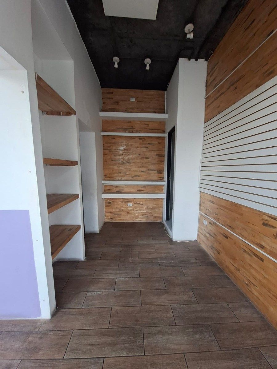 Local comercial en Zona 7, Guatemala, foto 8 de 12