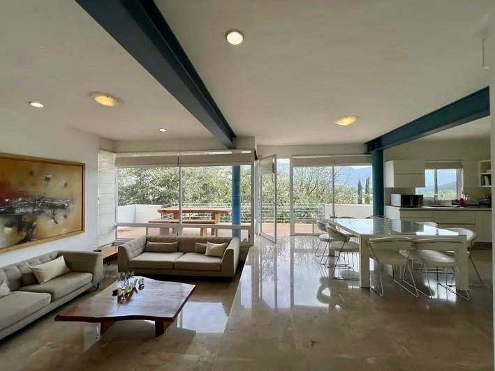 House in Sierra Alta 5 Sector, Monterrey, photo 2 of 12