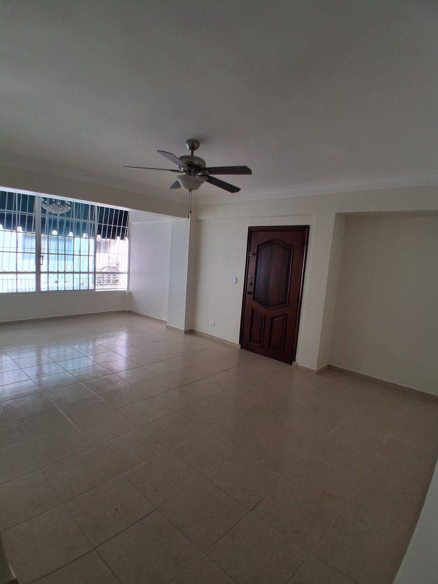 ALQUILO VACÍO (MR), foto 1 de 10