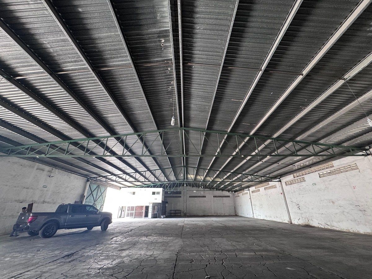 Commercial Storage Unit in Cholul, Mérida, photo 6 of 12