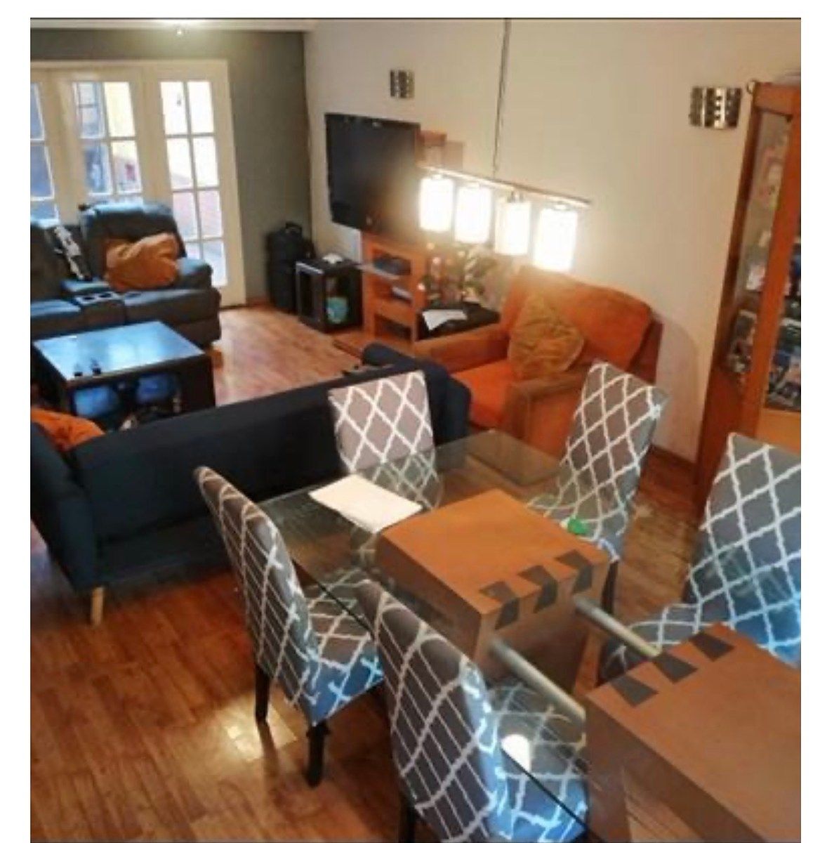 Excelente Casa Jardín Balbuena, foto 1 de 5