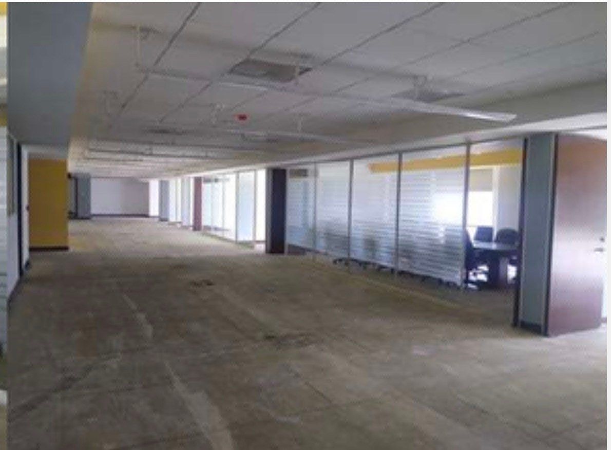Sala Comercial em Del Valle, San Pedro Garza García, foto 3 de 3