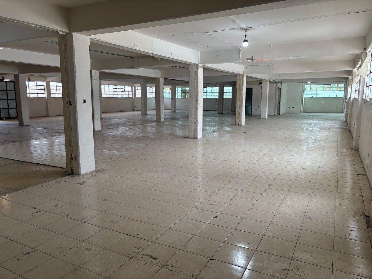 Commercial Storage Unit in Transito, Cuauhtémoc, photo 7 of 18