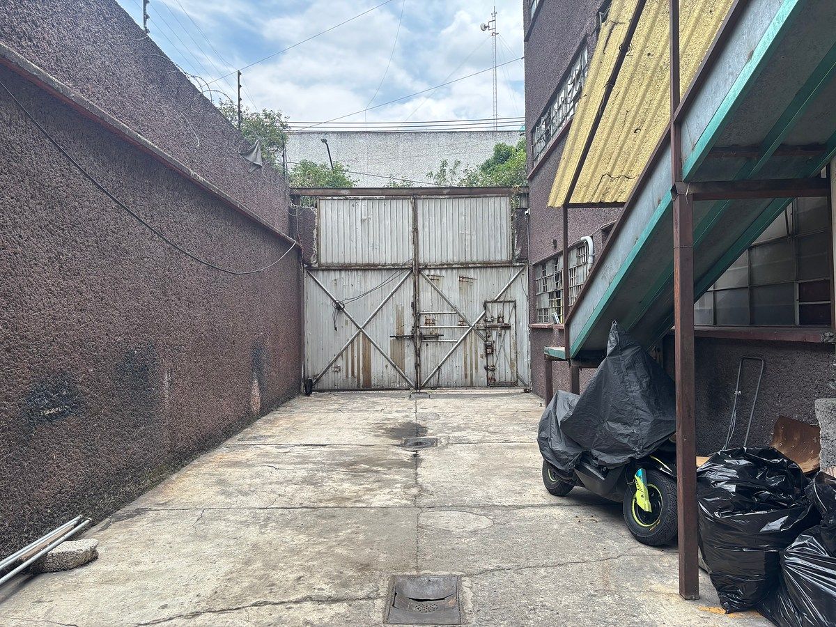 Commercial Storage Unit in Transito, Cuauhtémoc, photo 14 of 18