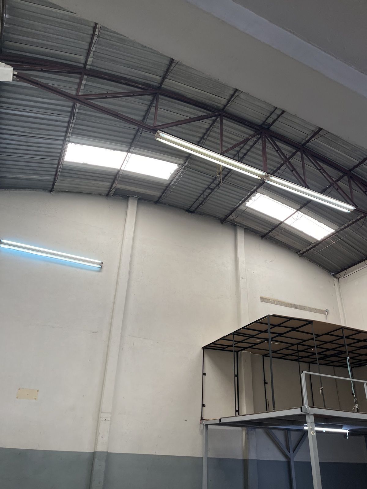 Commercial Storage Unit in Sinatel, Iztapalapa, photo 12 of 23