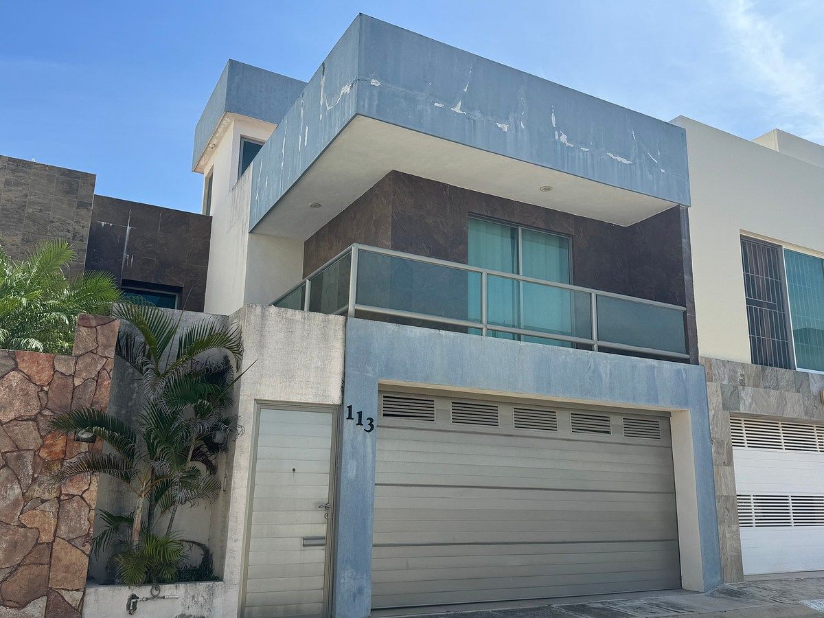 Hermosa casa en Fraccionamiento privada paraíso., foto 1 de 17