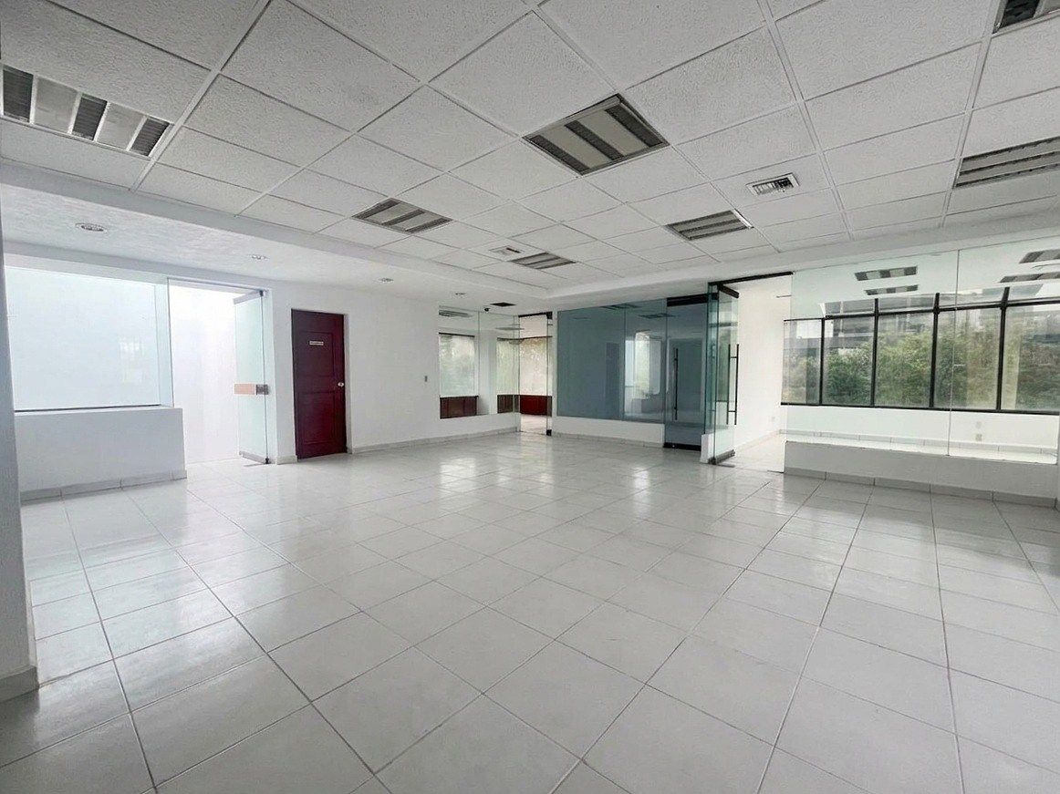 Corporate Building for Rent on Av. Revolución, photo 1 of 23