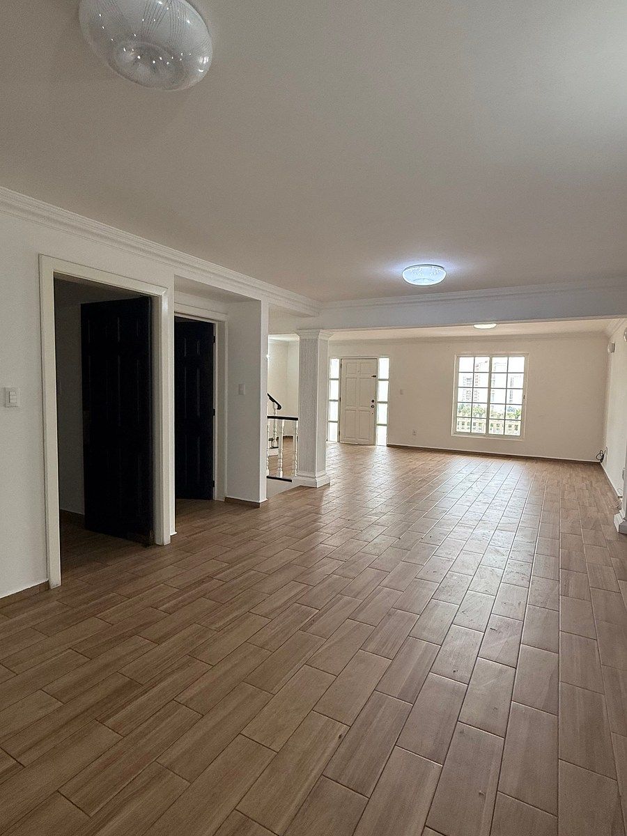 House in Gated Community in Manzanastitla, Cuajimalpa de Morelos, photo 2 of 40