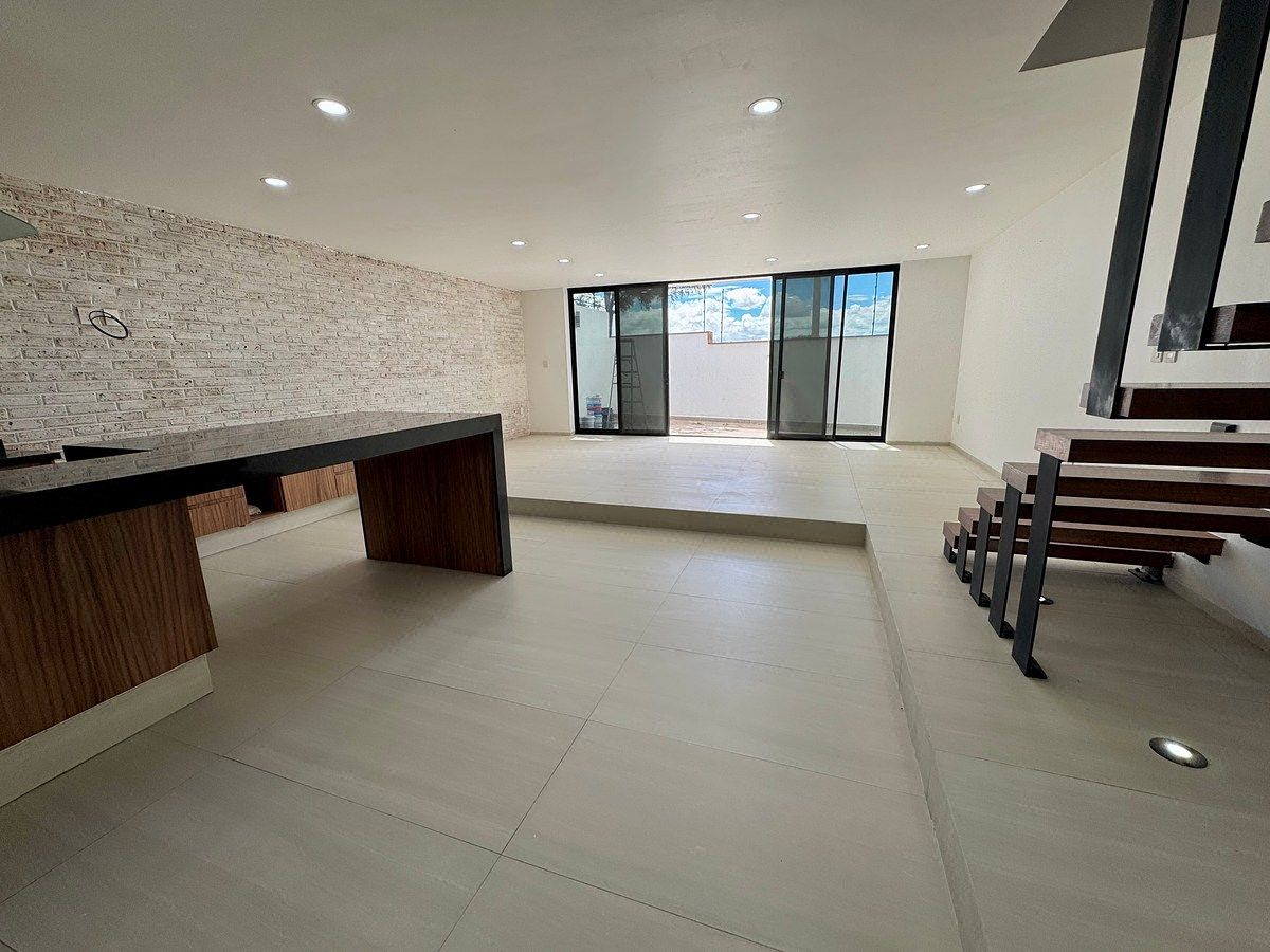 Casa em Ciudad Maderas Residencial Querétaro, El Marqués, foto 2 de 28