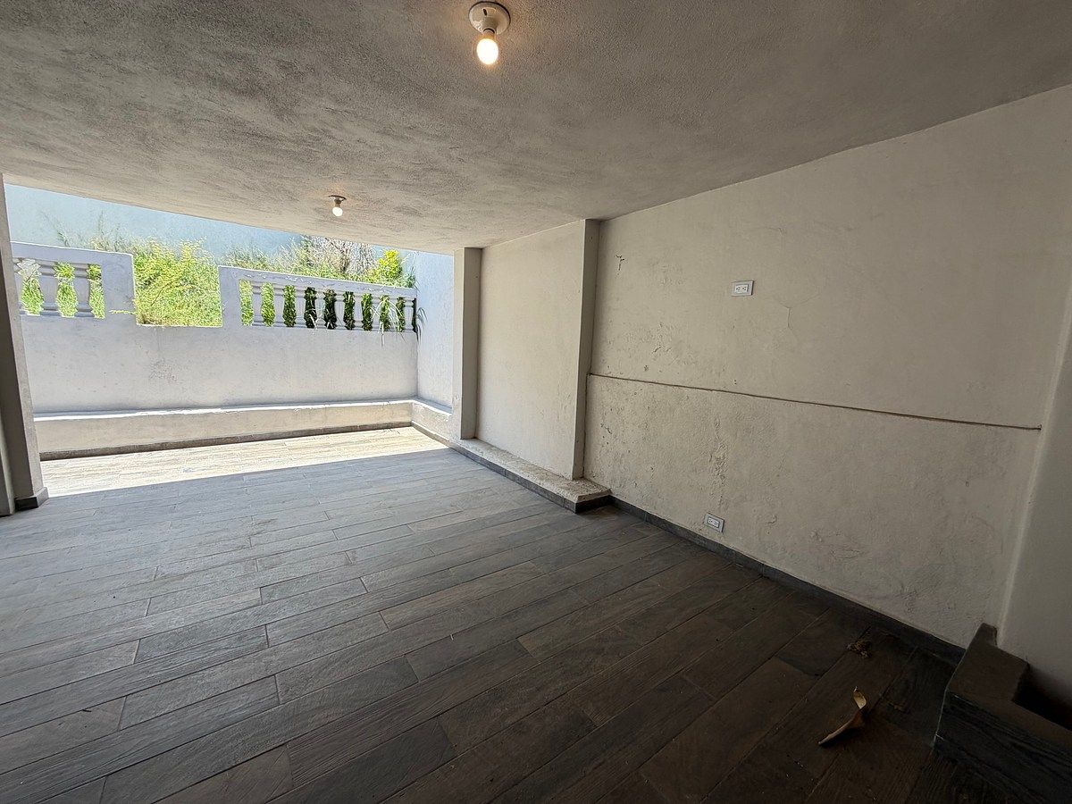 Casa em Infonavit La Huasteca Séptima Sección, Santa Catarina, foto 2 de 15