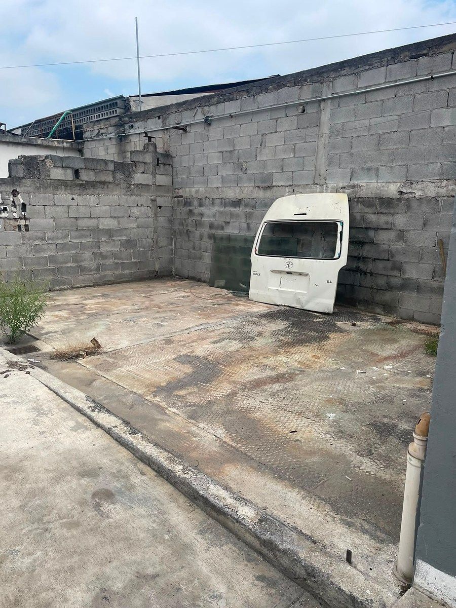 Lote comercial em Las Cumbres 1 Sector, Monterrey, foto 8 de 12