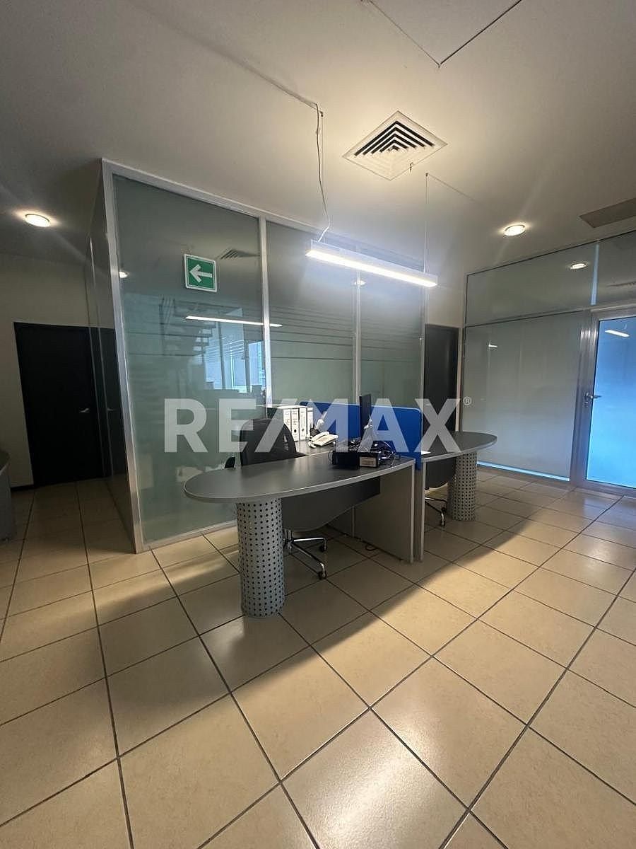 Oficina en Venta en La Cantera, Centro Sur Querétaro, foto 1 de 26