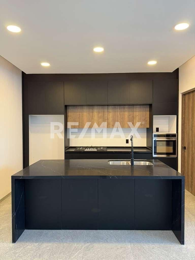 Casa en Venta en Zibata, Queretaro, Casa de Autor con Roof Garden, foto 1 de 46