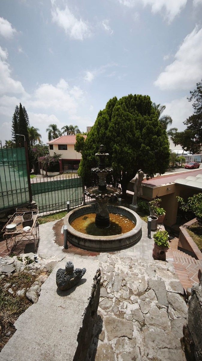 Casa Cd. Bugambilias, photo 1 of 45