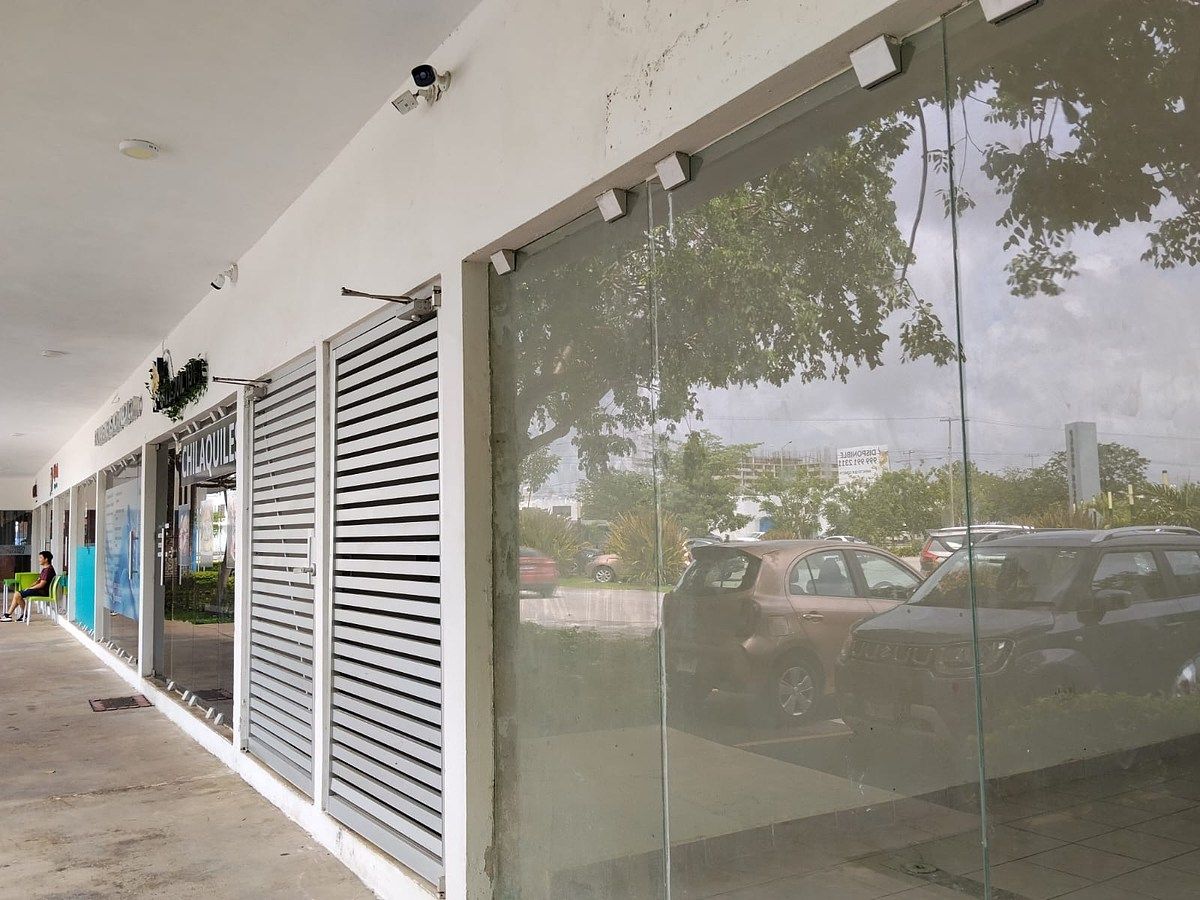 Local comercial de 32m2 en renta en Planta Baja Sobre Av. Yucatán, foto 1 de 11