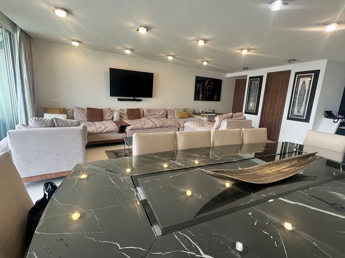 Renta Elegante Departamento Bosque Real, photo 1 of 11
