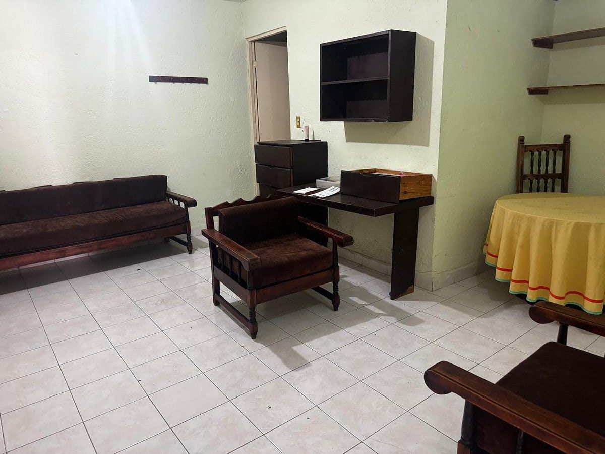 House in La Primavera 1 Sector, Monterrey, photo 2 of 6
