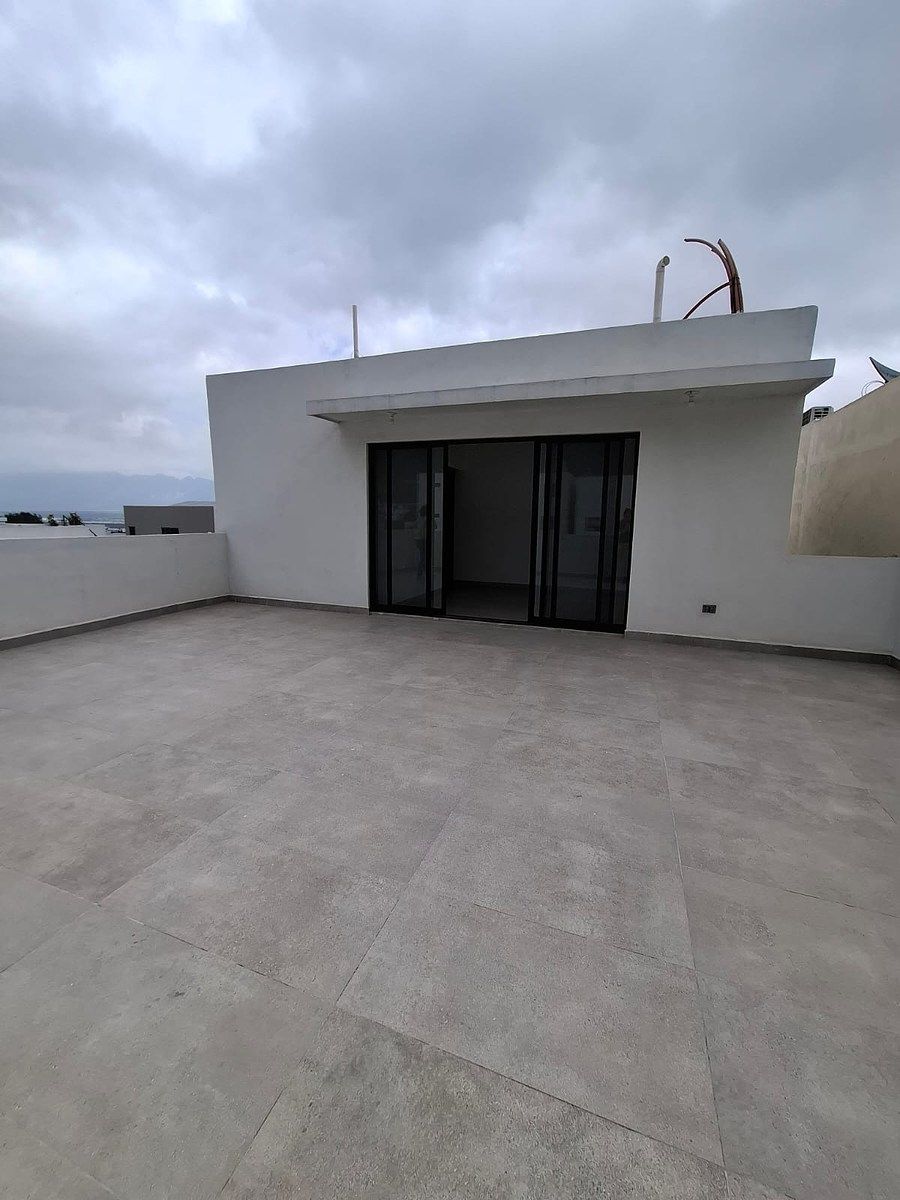 Casa en Santoral, García, foto 10 de 11