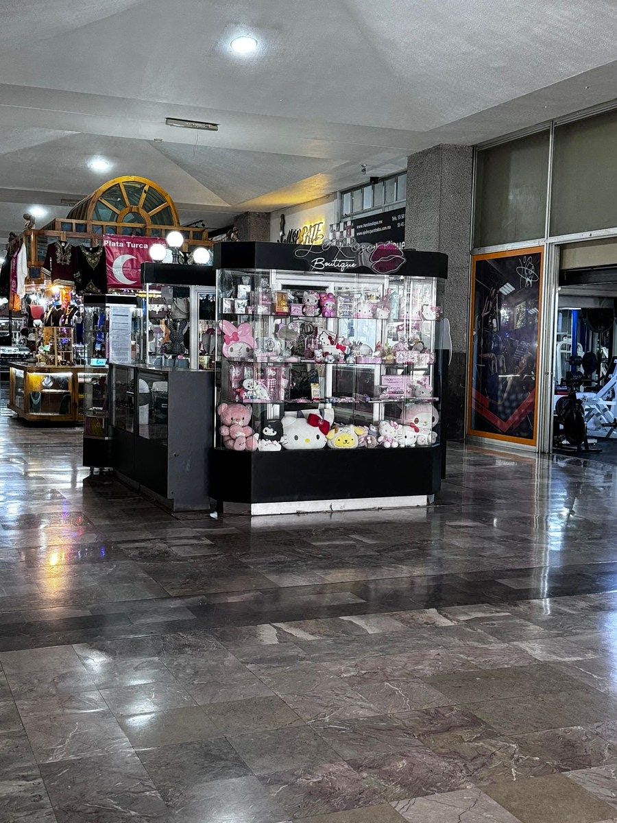 Local en centro comercial en Santa Maria La Ribera, Cuauhtémoc, foto 3 de 11