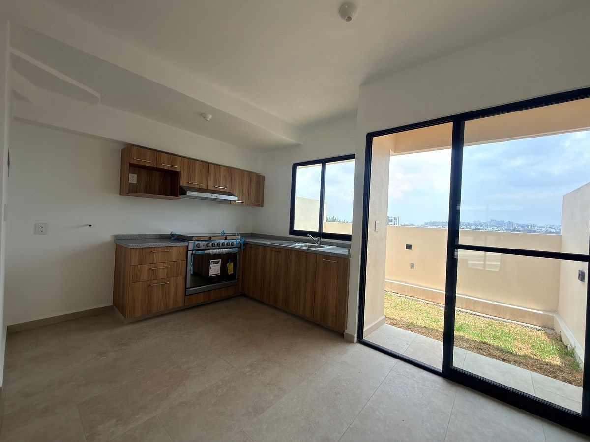 House in Gated Community in Residencial Lago Esmeralda, Atizapán de Zaragoza, photo 3 of 18
