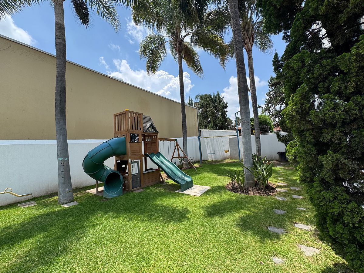 Casa amueblada a 5 minutos de tec, foto 1 de 26