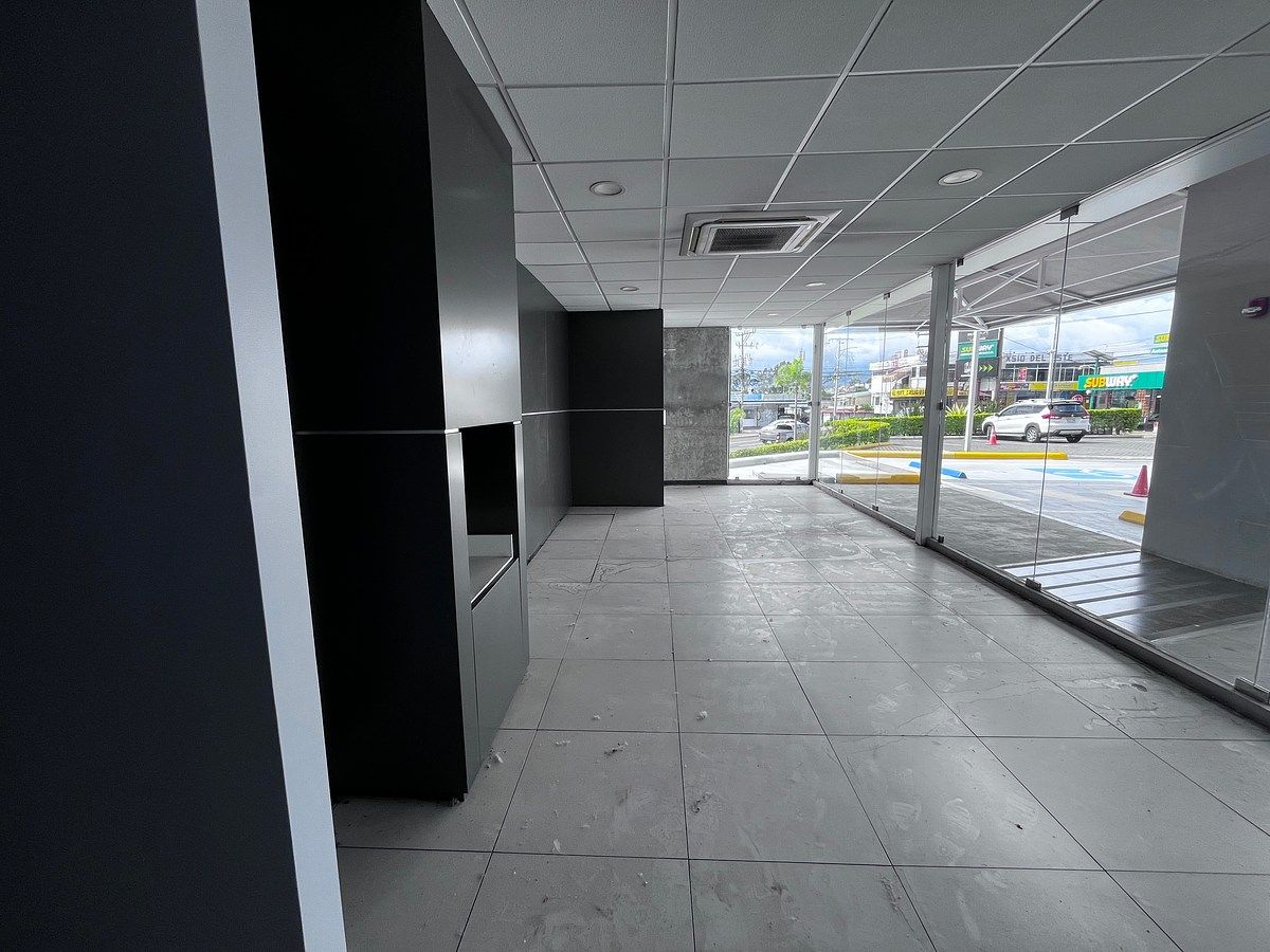 Local Comercial en Montes de Oca, foto 7 de 19