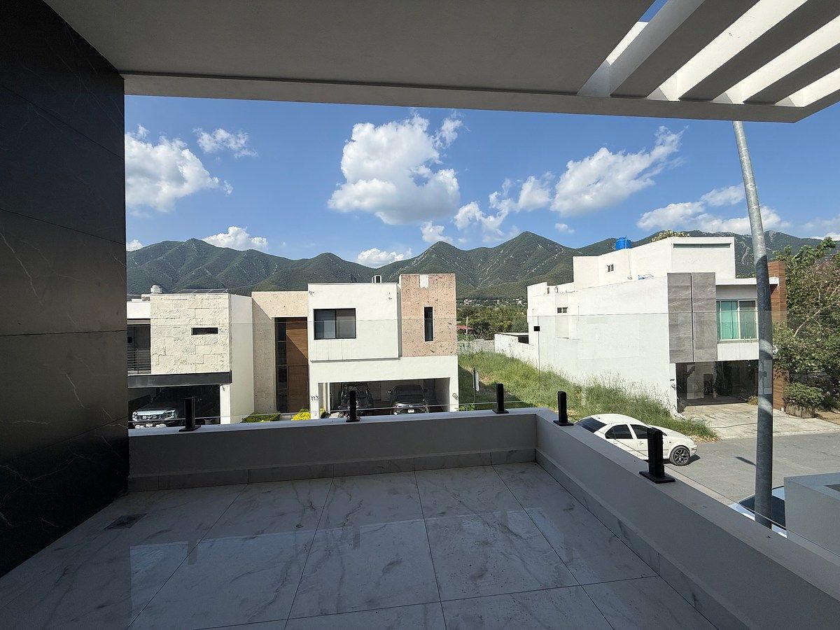 Casa em Amorada Privada Residencial, Santiago, foto 4 de 16